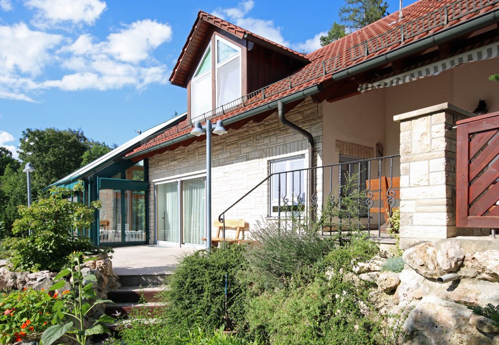 Foto Einfamilienhaus mit Wintergarten in Thalfingen