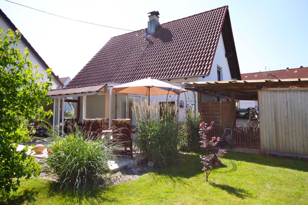 Foto Einfamilienhaus in Bihlafingen