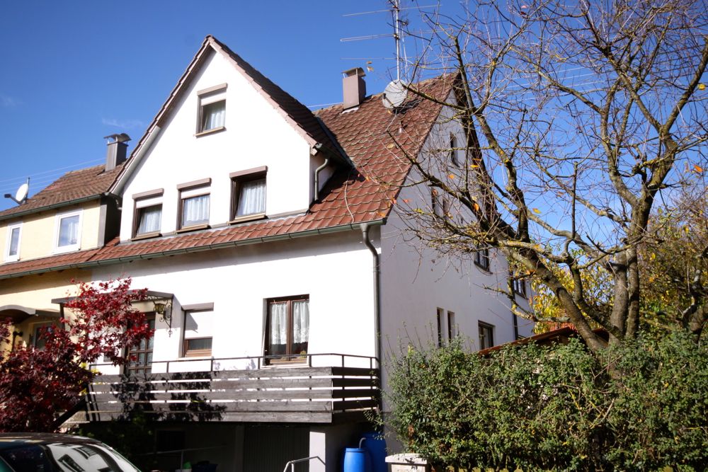 Foto Doppelhaush�lfte in Erbach