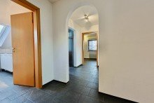 Flur Gem�tliche Dachgeschosswohnung in ruhiger Lage