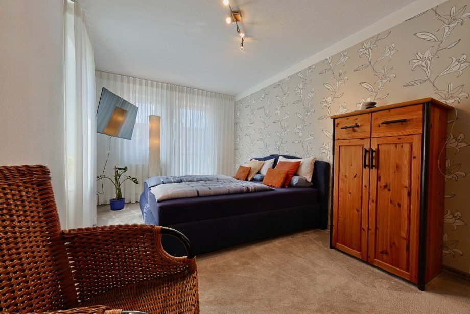 Zimmer im OG mit Balkon Reiheneckhaus Erbach