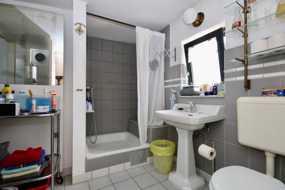 Wohnung Atelier Mehrfamilienhaus V�hringen