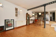Wohnung Atelier Vier Geb�ude mit ca. 432 m�  Wfl., 6 Wohnungen und zwei Lagerhallen mitten in V�hringen