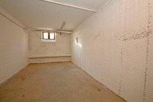 Kellerraum Sch�ne 2-Zimmerwohnung - 3-Zimmerwohnung m�glich!