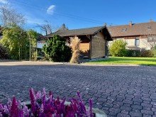 Grundst�ck Massives Zweifamilienhaus im Herzen von Erbach/Dellmensingen mit 2 Grundst�cken.
