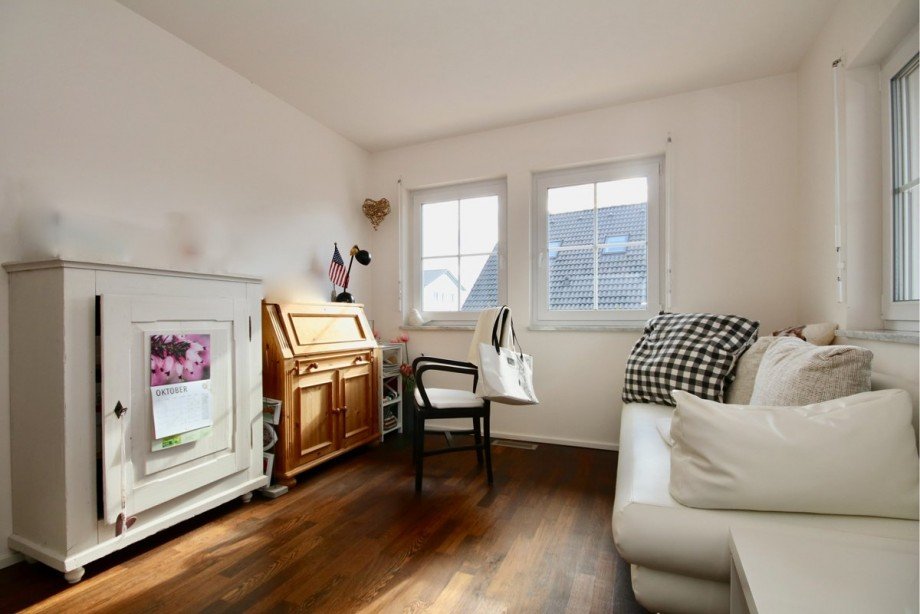 Zimmer OG Einfamilienhaus Nerenstetten