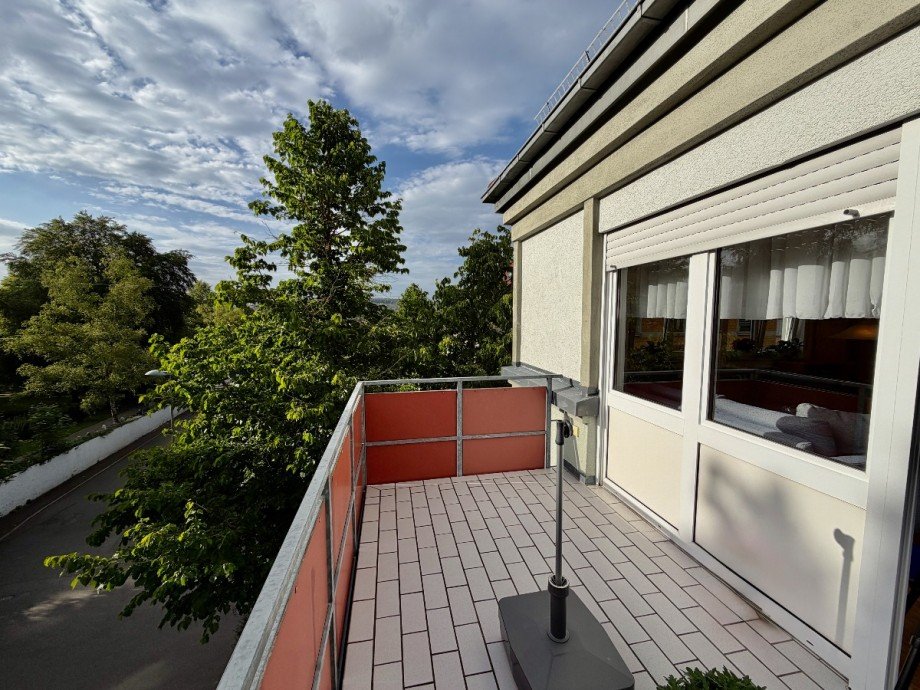 Sonnenbalkon mit Blick ins Gr�ne Wohnung Ulm