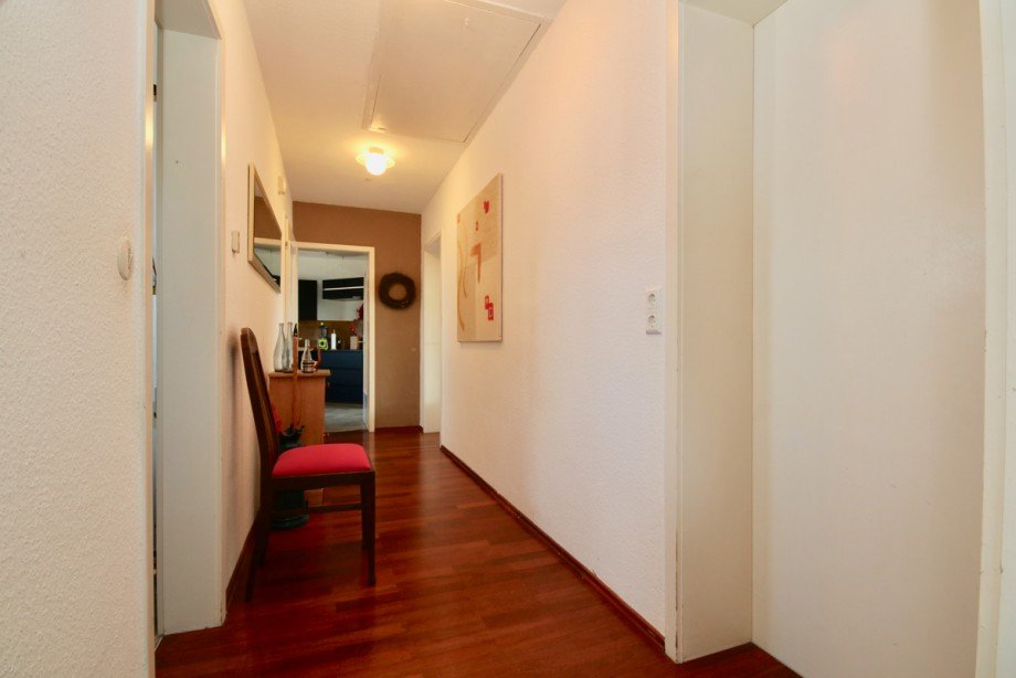 Flur Doppelhaush�lfte Erbach