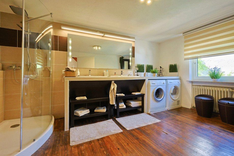 DHH rechts - OG Bad Einfamilienhaus Erbach