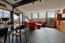 Wohnbereich Gem�tliche Dachgeschosswohnung in ruhiger Lage