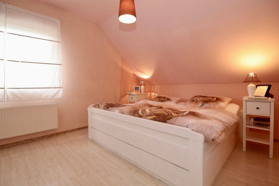 Schlafzimmer Mehrfamilienhaus Allmendingen