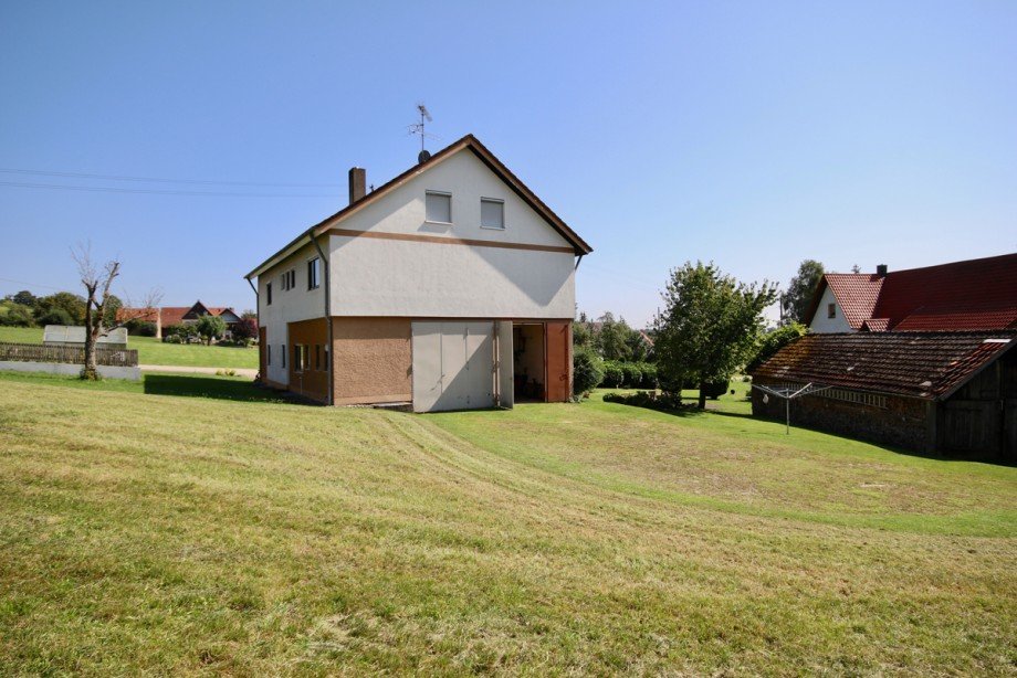 Au�enansicht Zweifamilienhaus Blaubeuren