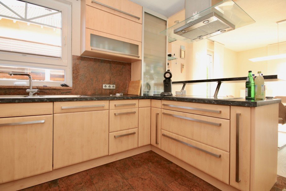 Einbauk�che inklusive Einfamilienhaus V�hringen