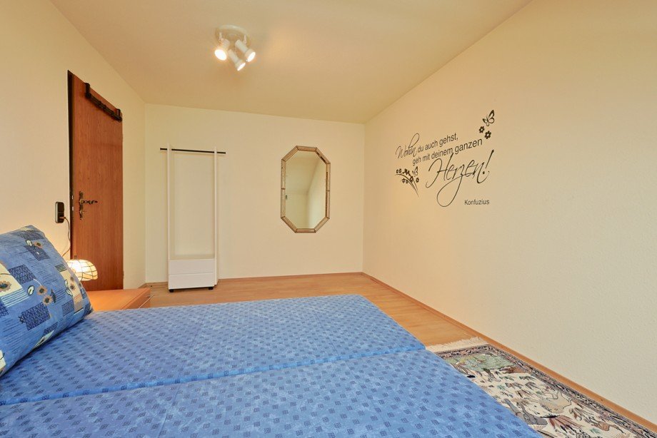 Zimmer im DG Reihenmittelhaus Neu-Ulm