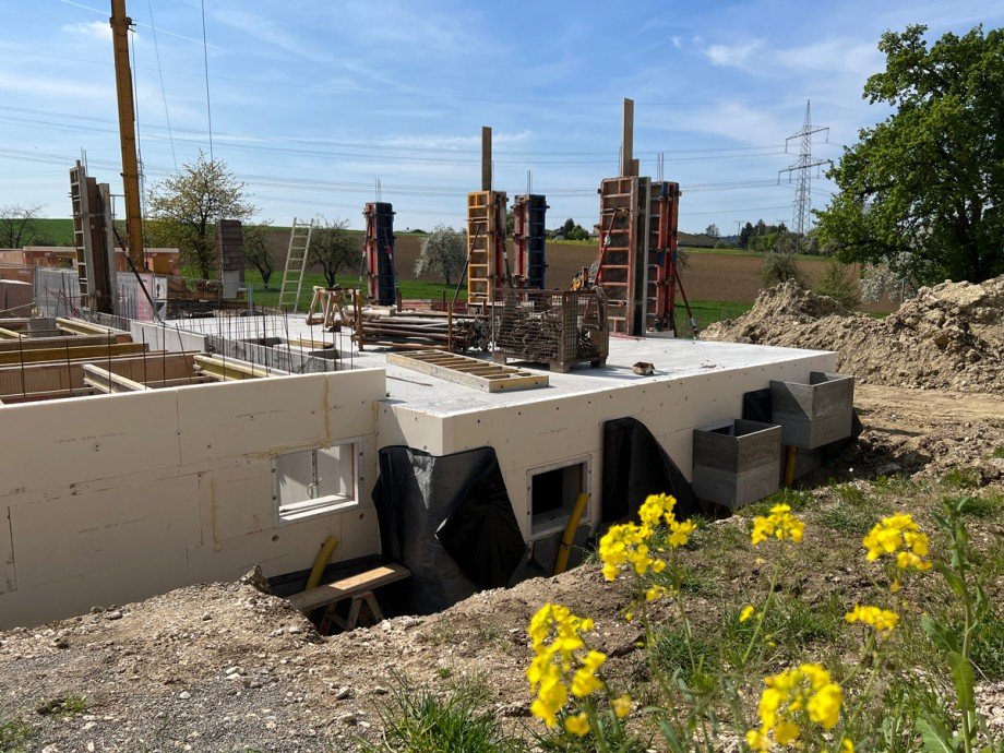 Bereits im Bau Doppelhaush�lfte Erbach