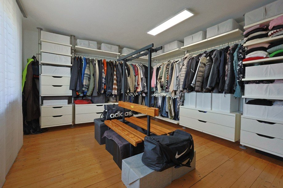 DHH rechts - OG Ankleide Einfamilienhaus Erbach