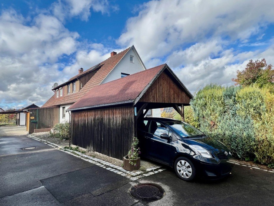 Carport Doppelhaush�lfte Erbach