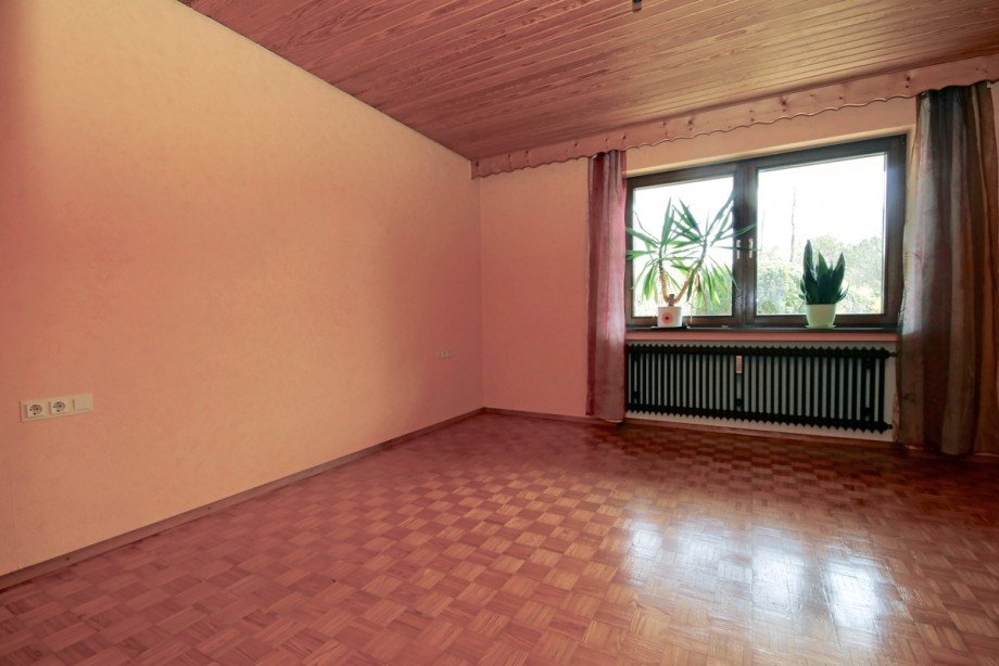 Zimmer EG Zweifamilienhaus Erbach