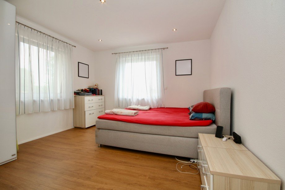 Schlafzimmer OG Doppelhaush�lfte Blaubeuren