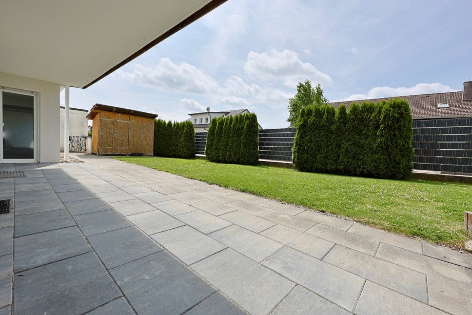 gro�e Sonnenterrasse Erdgeschosswohnung Oberdischingen