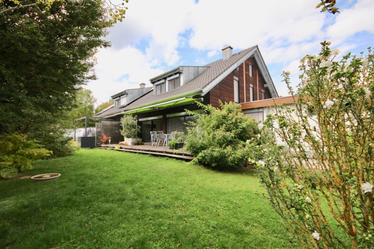 Au�enansicht Ulm Doppelhaush�lfte Lichtdurchflutete Doppelhaush�lfte in Ulm/S�flingen