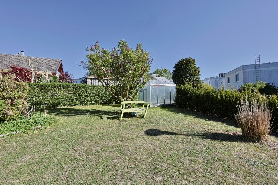 inklusive Gew�chshaus Einfamilienhaus Erbach
