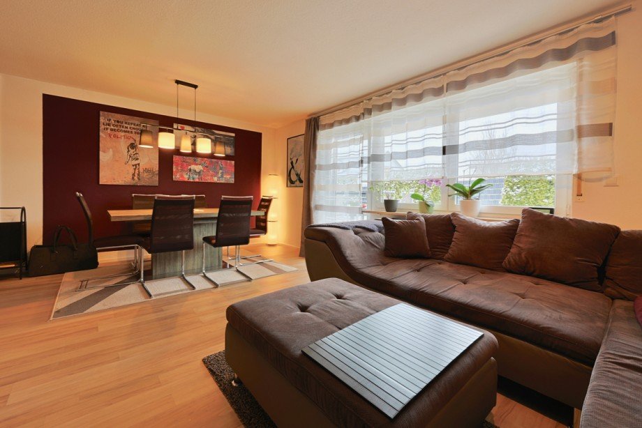 Wohn-/Essbereich - m�bliert Erdgeschosswohnung Oberdischingen