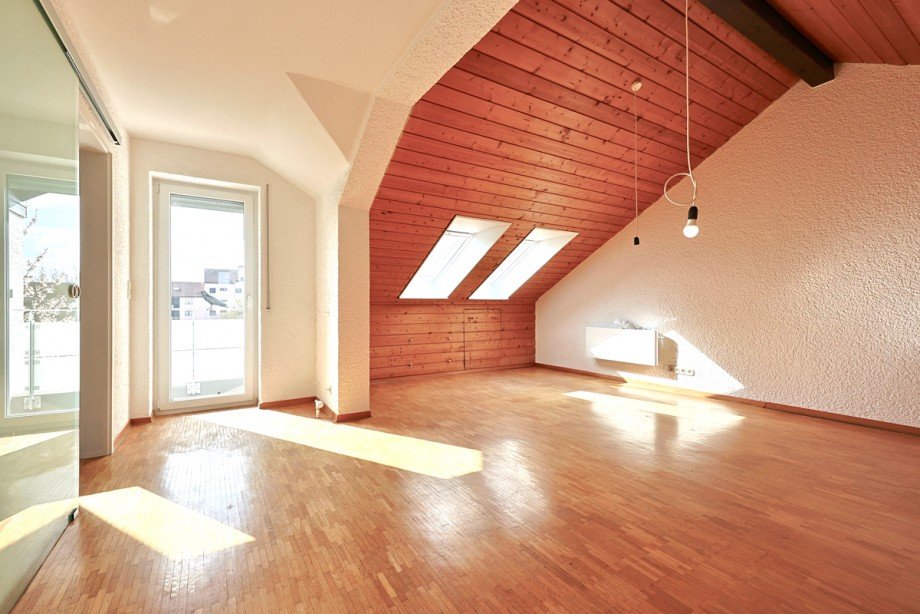Wohn-Schlafbereich Dachgeschosswohnung Ulm