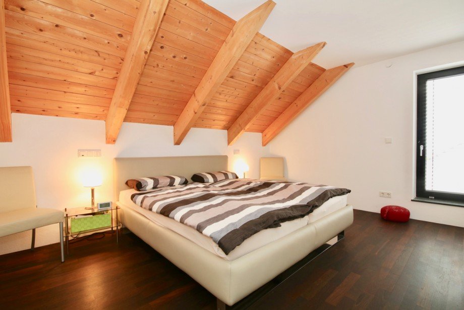 Schlafzimmer mit Ankleide Doppelhaush�lfte Ulm