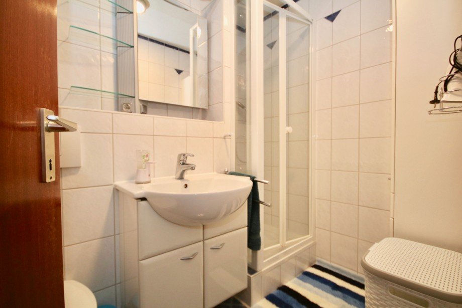 Bad mit Dusche Etagenwohnung Neu-Ulm