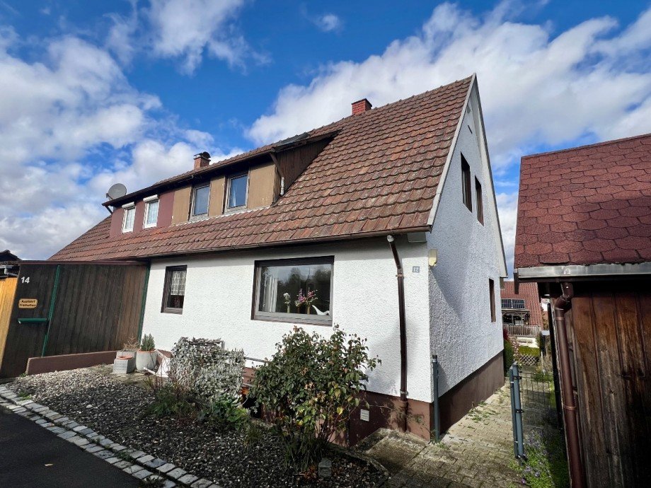 Au�enansicht Doppelhaush�lfte Erbach