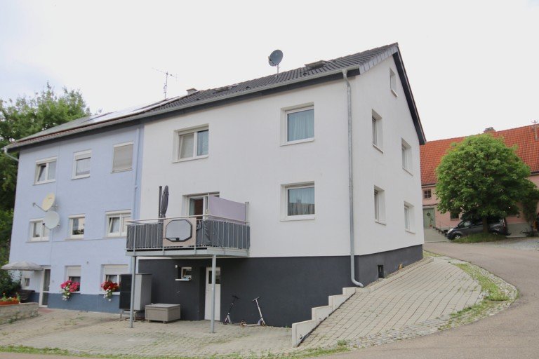 Au�enansicht Blaubeuren Doppelhaush�lfte Gro�z�gige, sanierte Doppelhaush�lfte f�r die ganze Familie