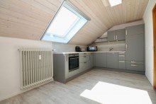 DG K�che Zweifamilienhaus mit gro�er Garagenhalle in traumhafter Naturlage