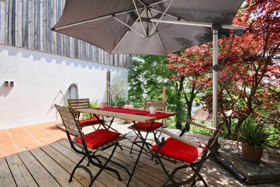 Terrasse Doppelhaush�lfte Erbach