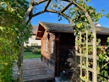 Gartenhaus Massives Zweifamilienhaus im Herzen von Erbach/Dellmensingen mit 2 Grundst�cken.