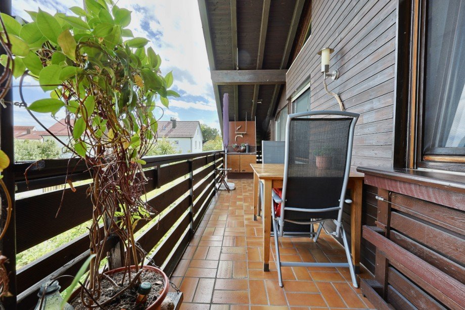 gro�er Balkon Etagenwohnung Beimerstetten