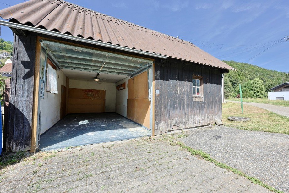 Garage mit Strom Einfamilienhaus Schelklingen