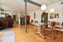 Wohnung Atelier Vier Geb�ude mit ca. 432 m�  Wfl., 6 Wohnungen und zwei Lagerhallen mitten in V�hringen