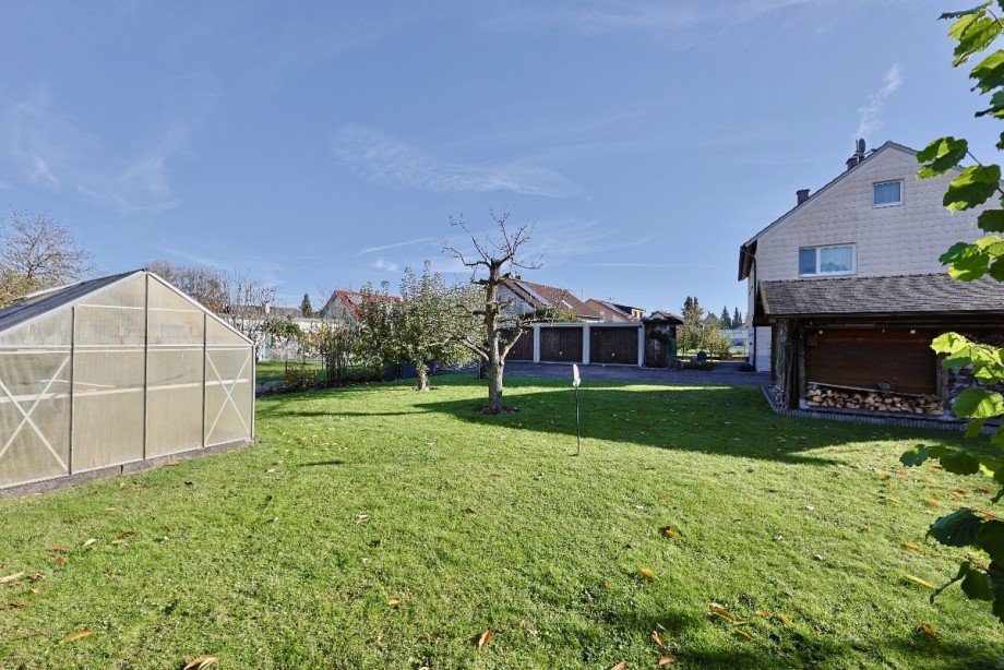 Grundst�ck Zweifamilienhaus Erbach